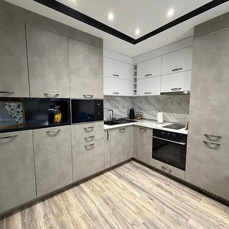The Cozy 2bd In * Burgas City