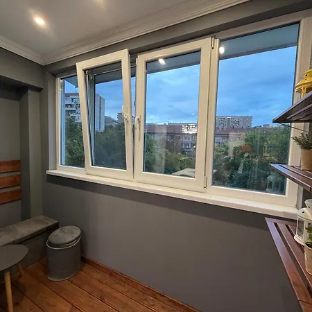 The Cozy 2bd In *