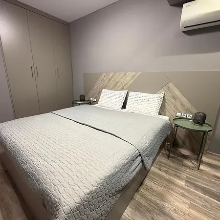 The Cozy 2bd In * Burgas City